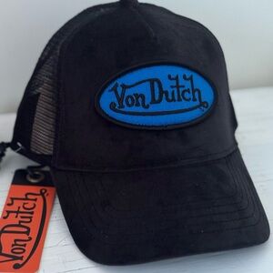 NWT Von Dutch Black with Blue Logo Patch VELVET Trucker Hat-SnapBack Adjustable